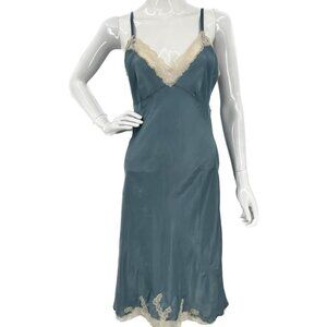 Vintage‎ Saks Fifth Avenue Full Slip Cornflower Blue with Lace Size 36